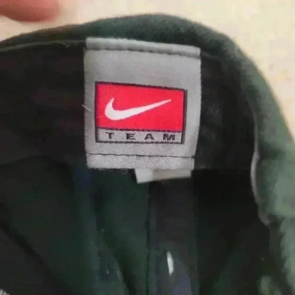 MLB Philadelphia Phillies Nike velcro back dad hat - Picture 5 of 6